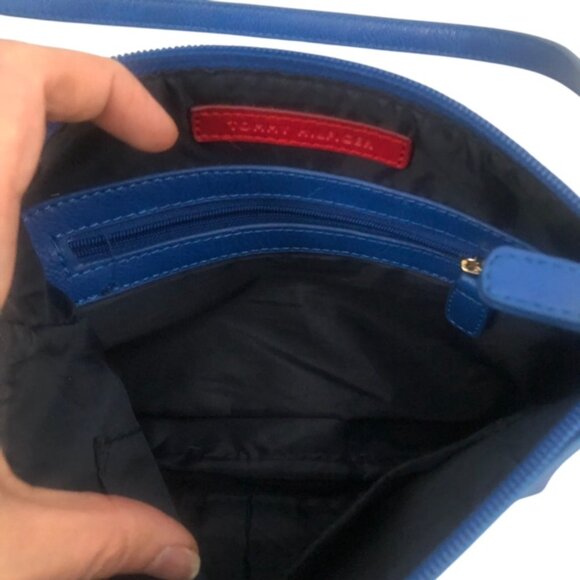 Tommy Hilfiger Xbody Crossbody Bag Blue Used, Nice Condition - Picture 7 of 8